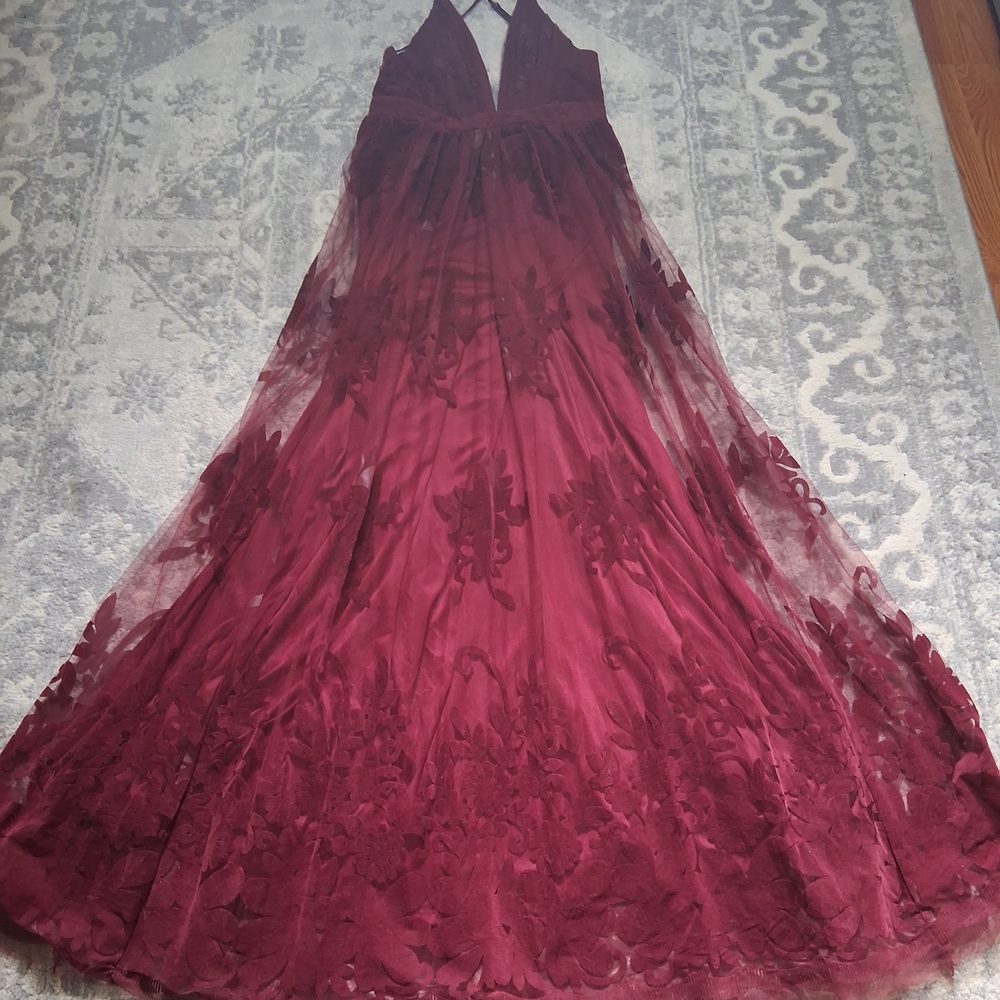 Luxxel Burgundy Lace Evening Gown